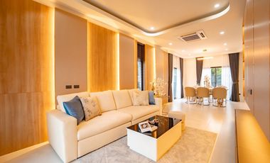 Haus zum Kauf mit 4 Zimmer in Bang Lamung, Chonburi