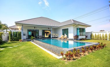 For sale 3 bedrooms villa in Hua Hin, Prachuap Khiri Khan