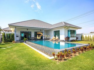 For sale 3 bedrooms villa in Hua Hin, Prachuap Khiri Khan