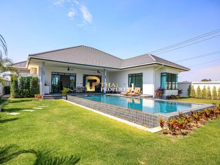 For sale 3 bedrooms villa in Hua Hin, Prachuap Khiri Khan