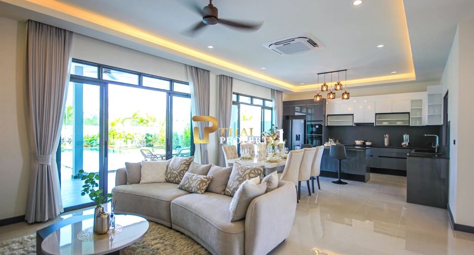 For sale 3 bedrooms villa in Hua Hin, Prachuap Khiri Khan