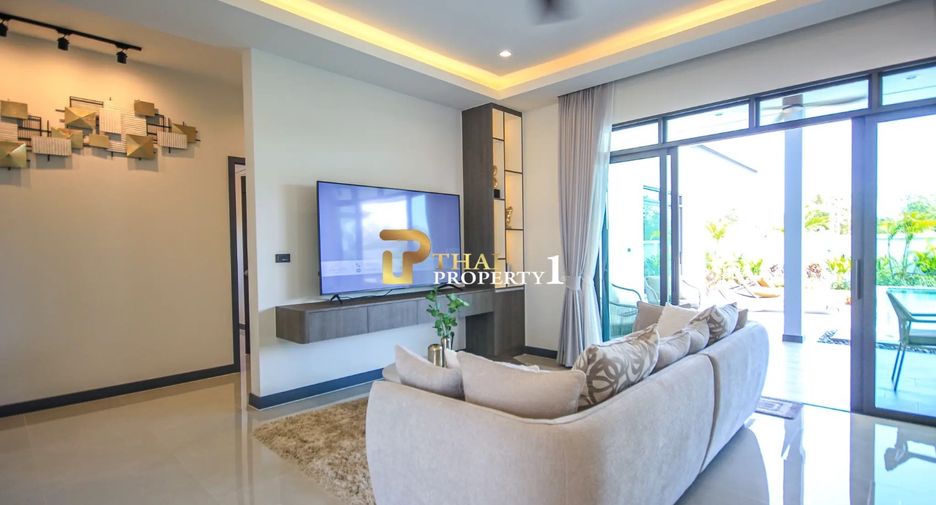 For sale 3 bedrooms villa in Hua Hin, Prachuap Khiri Khan