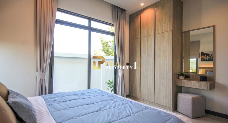 For sale 3 bedrooms villa in Hua Hin, Prachuap Khiri Khan