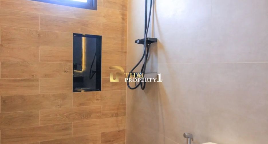 For sale 3 bedrooms villa in Hua Hin, Prachuap Khiri Khan