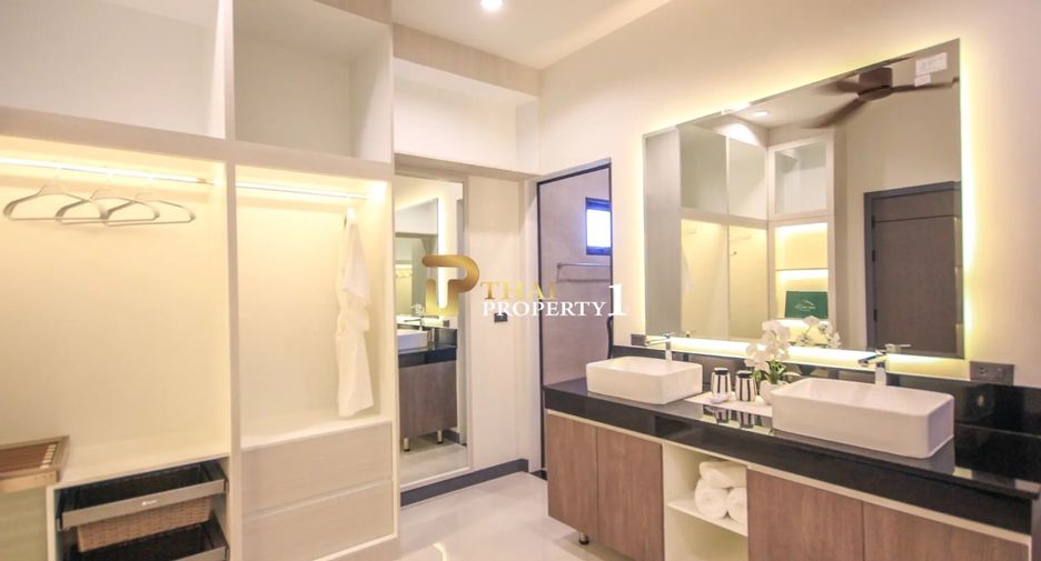 For sale 3 bedrooms villa in Hua Hin, Prachuap Khiri Khan