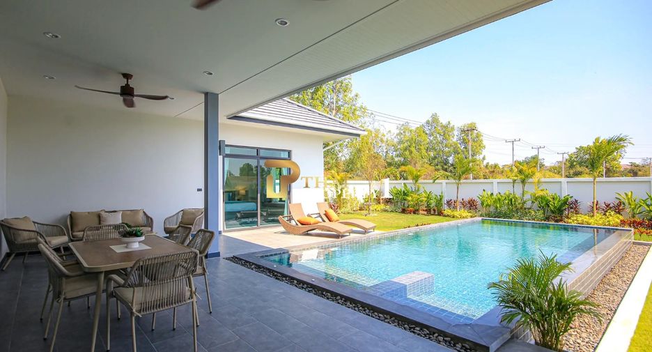 For sale 3 bedrooms villa in Hua Hin, Prachuap Khiri Khan