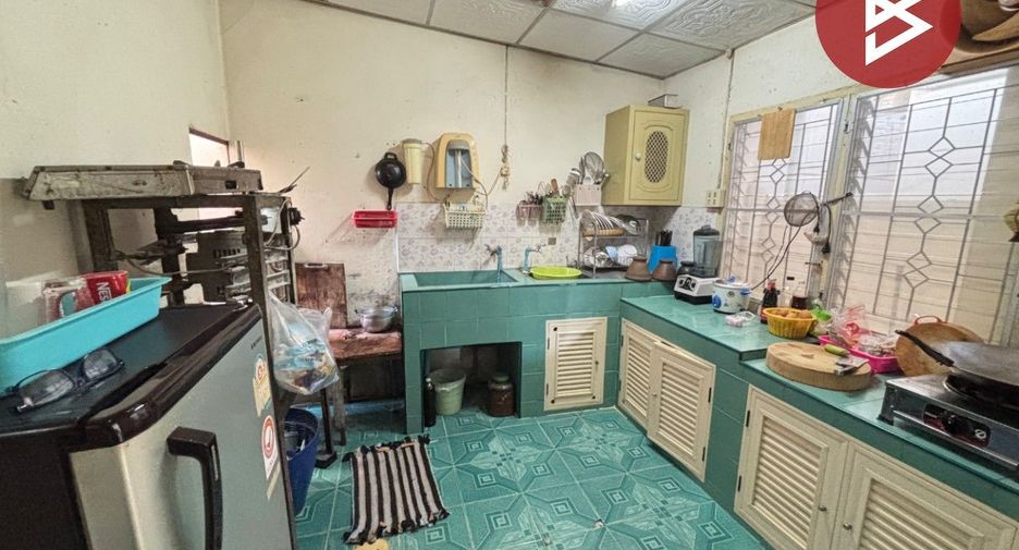 Haus zum Kauf mit 3 Zimmer in Nong Chok, Bangkok