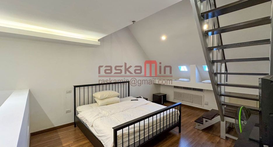 For rent and for sale 2 bedrooms condo in North Pattaya, Pattaya