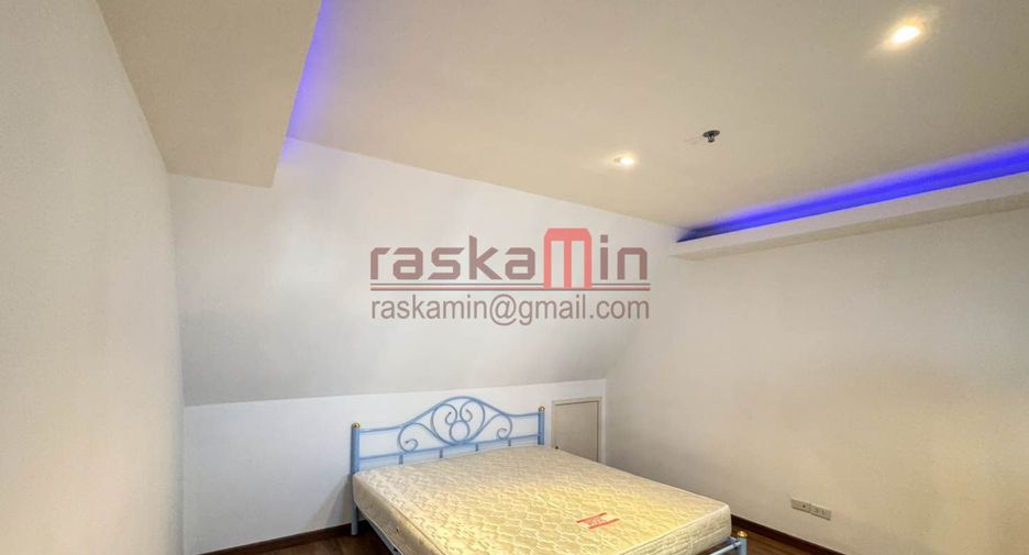 For rent and for sale 2 bedrooms condo in North Pattaya, Pattaya