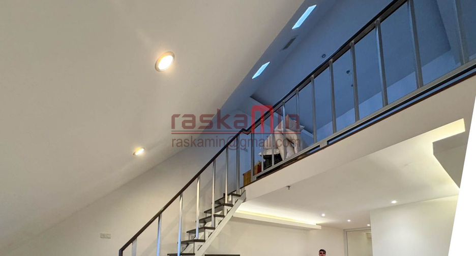 For rent and for sale 2 bedrooms condo in North Pattaya, Pattaya