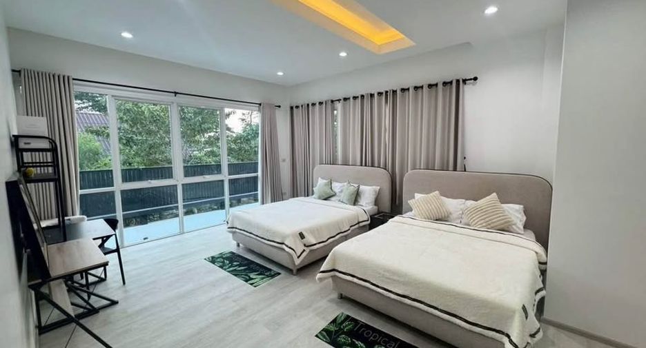 For rent 4 bedrooms villa in Sattahip, Chonburi