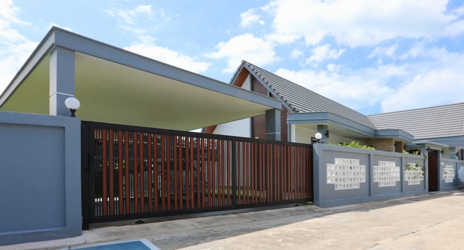 Casa en venta de 3 habitaciones en Bang Lamung, Chonburi