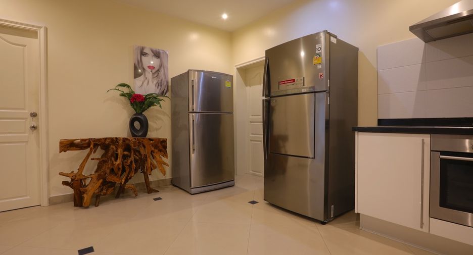 Casa en alquiler y en venta de 3 habitaciones en Bang Lamung, Chonburi
