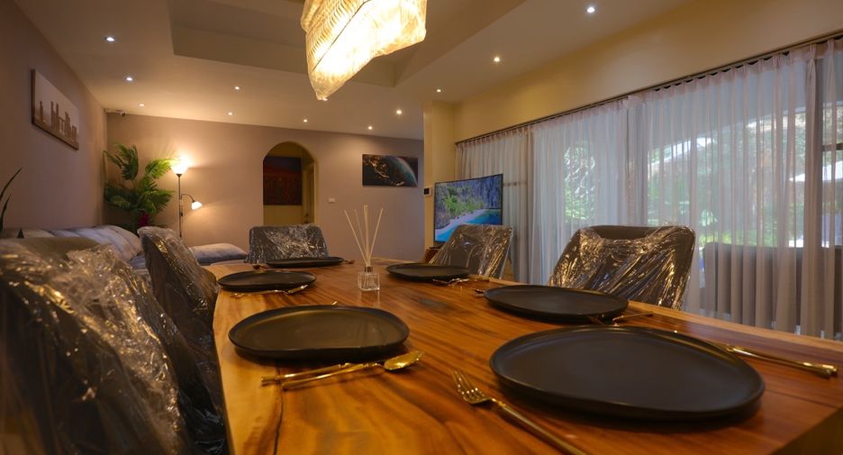 Casa en alquiler y en venta de 3 habitaciones en Bang Lamung, Chonburi