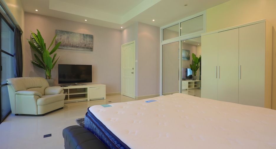 Casa en alquiler y en venta de 3 habitaciones en Bang Lamung, Chonburi