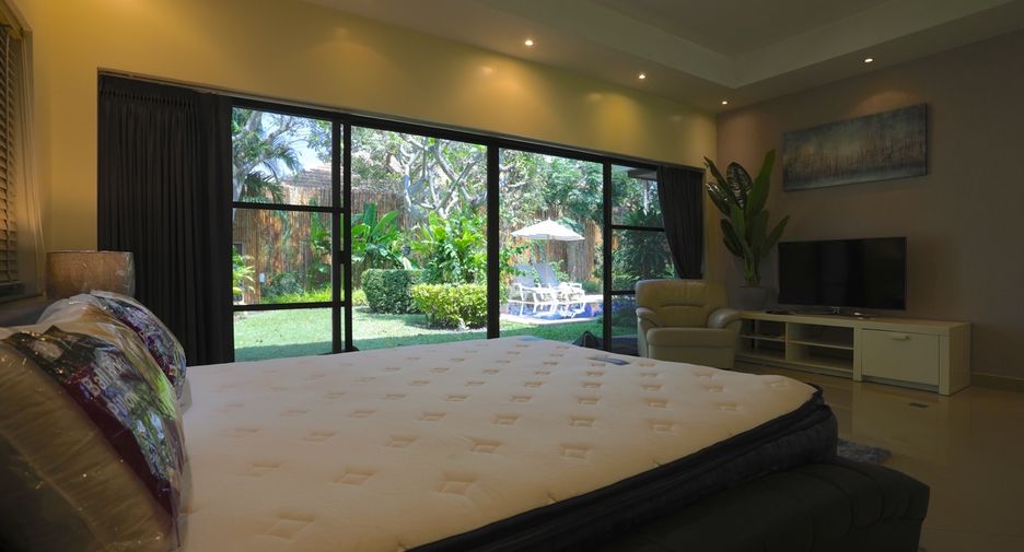 Casa en alquiler y en venta de 3 habitaciones en Bang Lamung, Chonburi