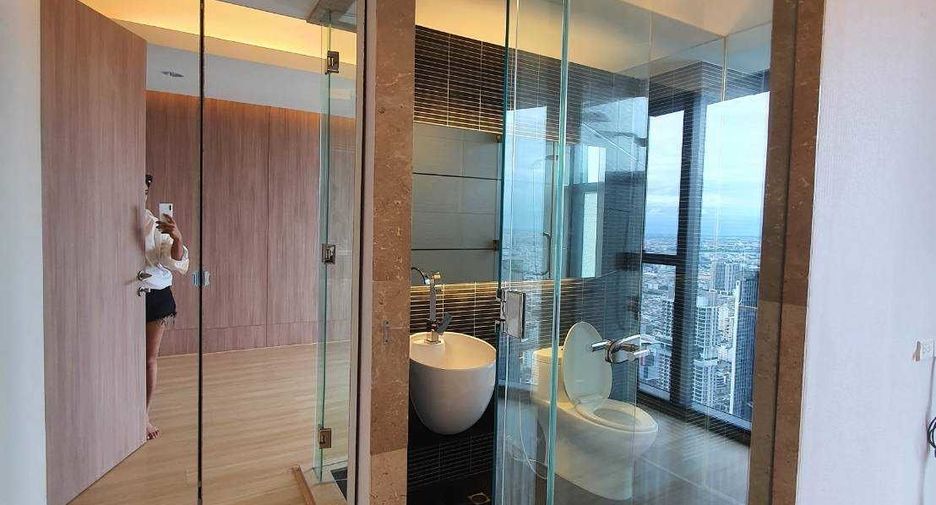 ให้เช่า 3 ห้องนอน คอนโด ใน สาทร, กรุงเทพฯ
