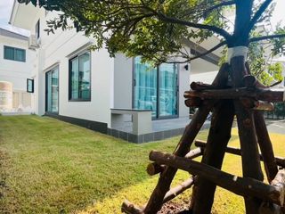 For rent and for sale 4 bedrooms house in Mueang Phuket, Phuket