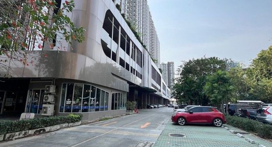 À vendre 1 chambre condo à Bang Sue, Bangkok