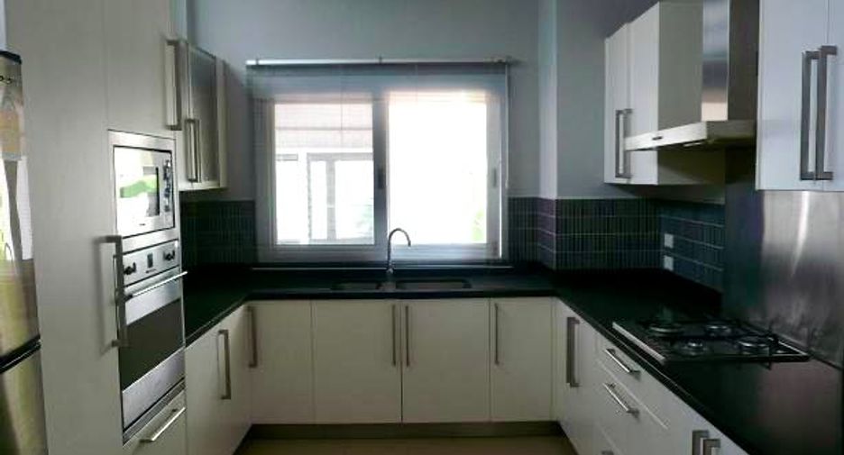 Haus zur Miete mit 5 Zimmer in Suan Luang, Bangkok