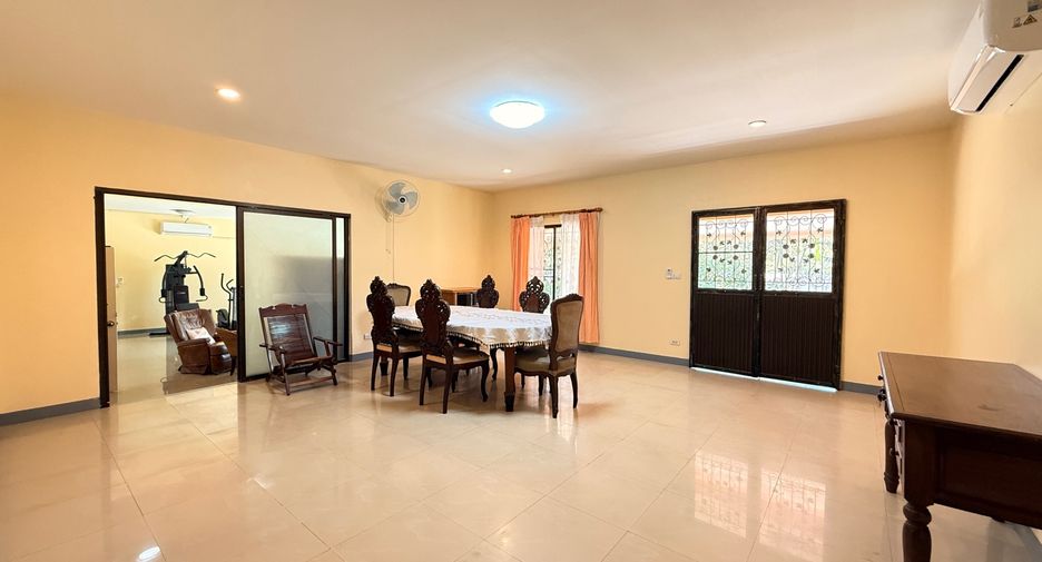For rent 3 bedrooms house in Mae Rim, Chiang Mai