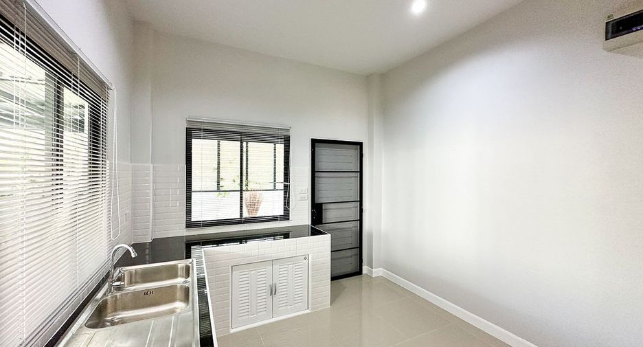 For rent 3 bedrooms house in Doi Saket, Chiang Mai