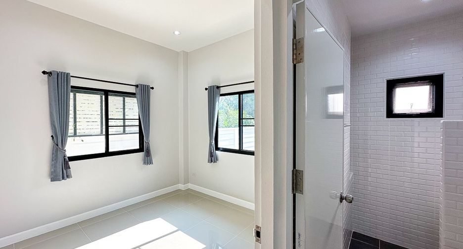 For rent 3 bedrooms house in Doi Saket, Chiang Mai