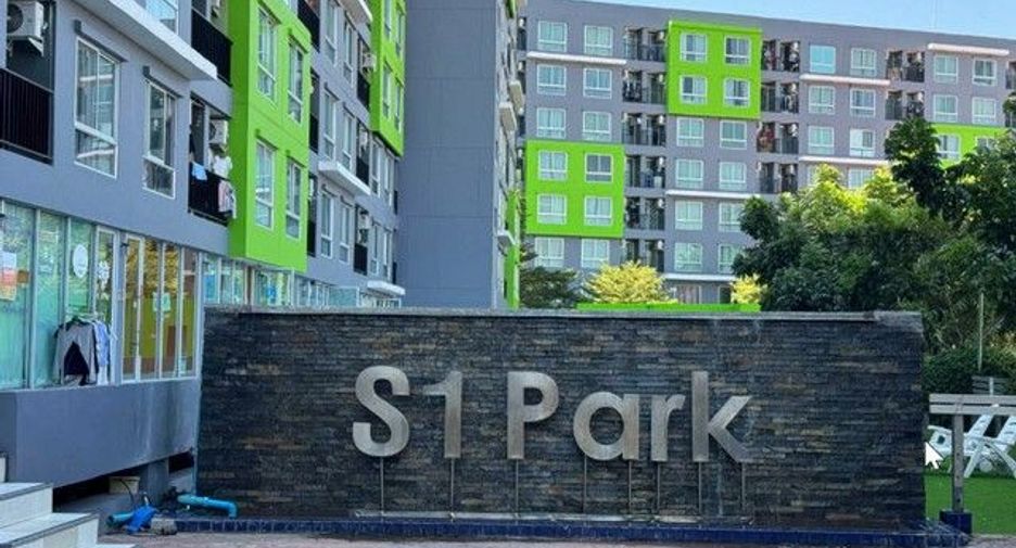 For sale 1 bed condo in Ban Bueng, Chonburi
