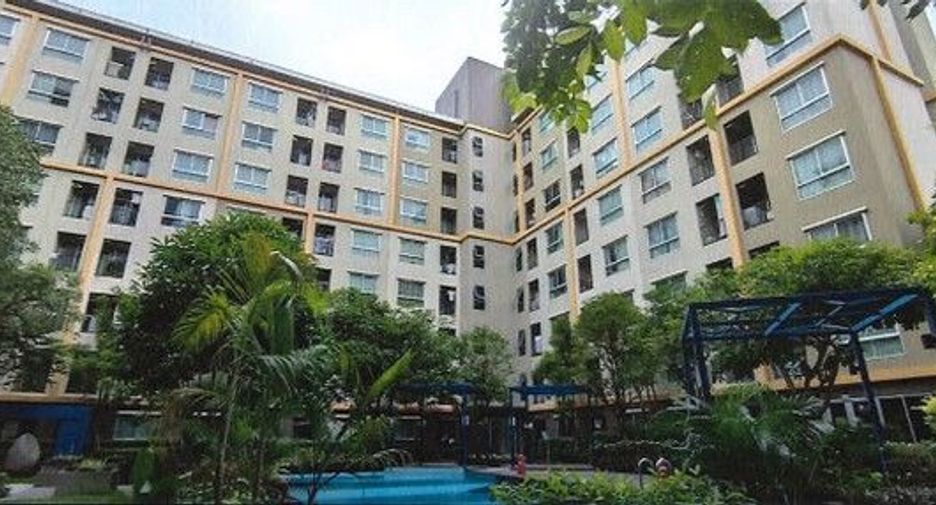 Condo en venta de 1 habitaciones en Ban Bueng, Chonburi