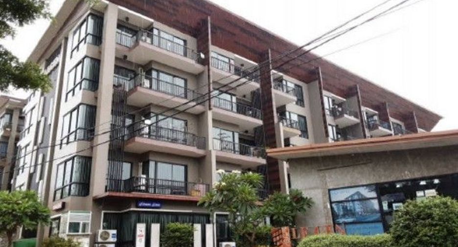 Condo en venta de 1 habitaciones en Ban Bueng, Chonburi
