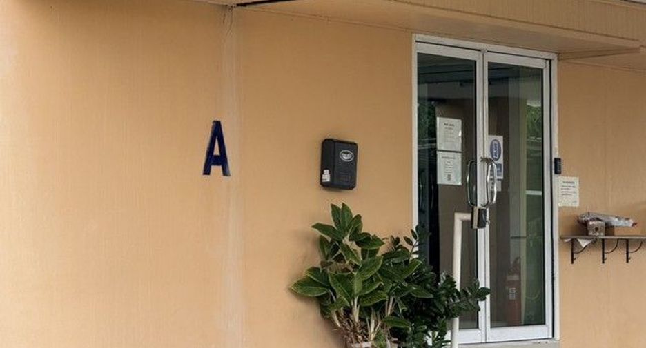 For sale 1 bed condo in Mueang Chon Buri, Chonburi