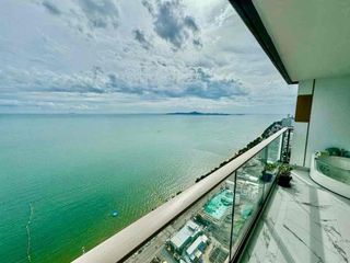 For rent 2 bedrooms condo in Bang Lamung, Chonburi