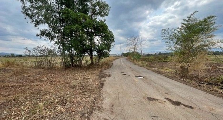 À vendre terrain à Mueang Phayao, Phayao