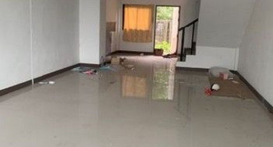 For sale 1 bed retail Space in Phrom Khiri, Nakhon Si Thammarat