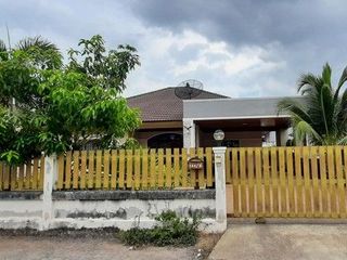 Terreno en venta en Phrom Khiri, Nakhon Si Thammarat