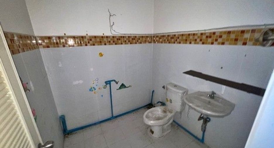 Gewerbefläche zum Kauf mit 1 Zimmer in Mueang Chiang Rai, Chiang Rai
