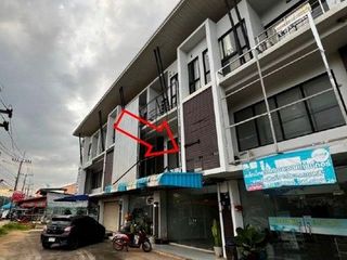 Продажа 1 кровать торговое помещение в Khlong Thom, Краби