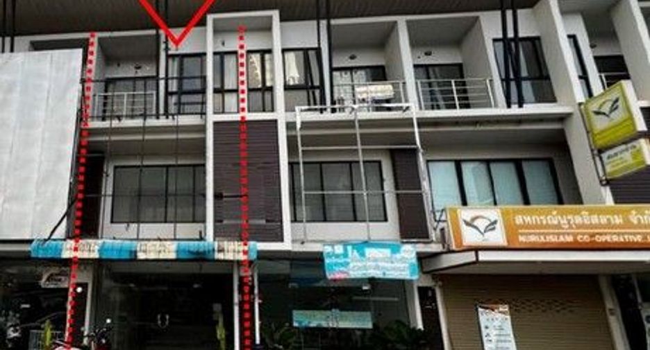 For sale 1 bed retail Space in Khlong Thom, Krabi