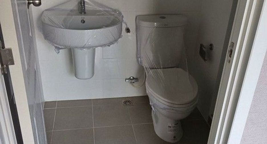 À vendre 1 chambre condo à Mueang Samut Prakan, Samut Prakan