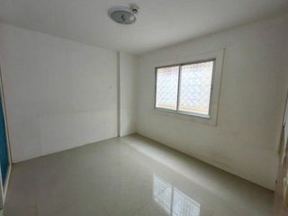 For sale 1 bed condo in Saphan Sung, Bangkok