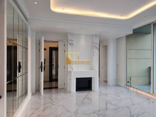 For sale 3 bedrooms condo in Watthana, Bangkok