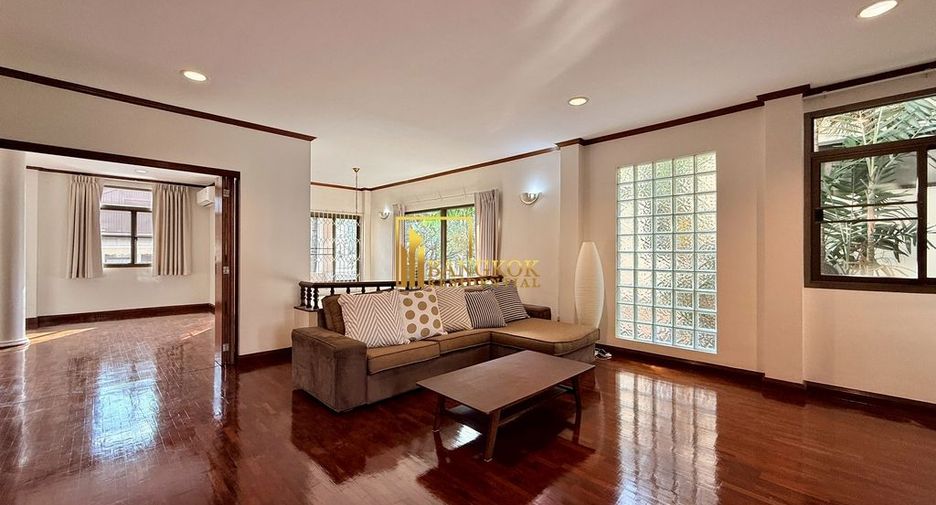For rent 5 bedrooms house in Khlong Toei, Bangkok
