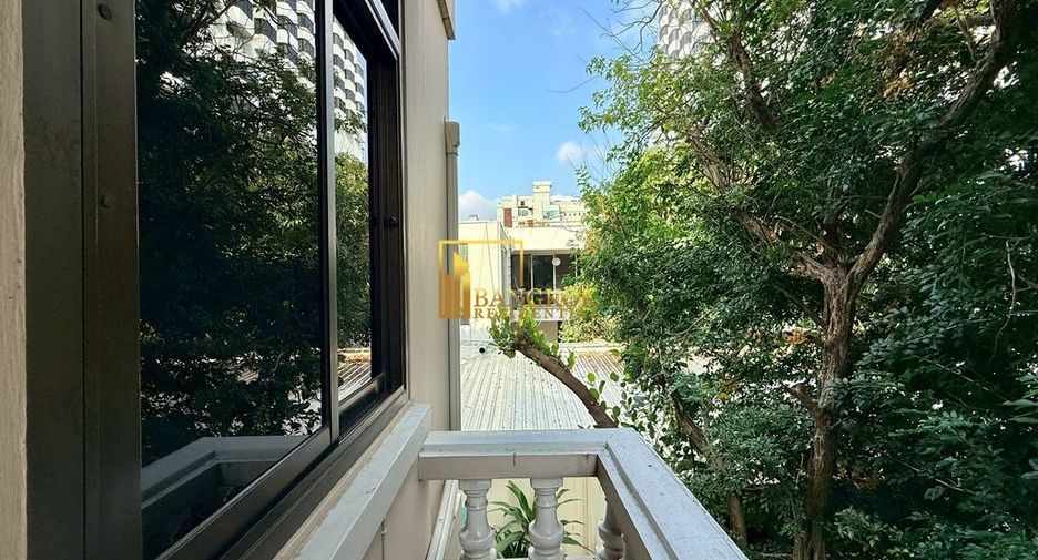 For rent 5 bedrooms house in Khlong Toei, Bangkok