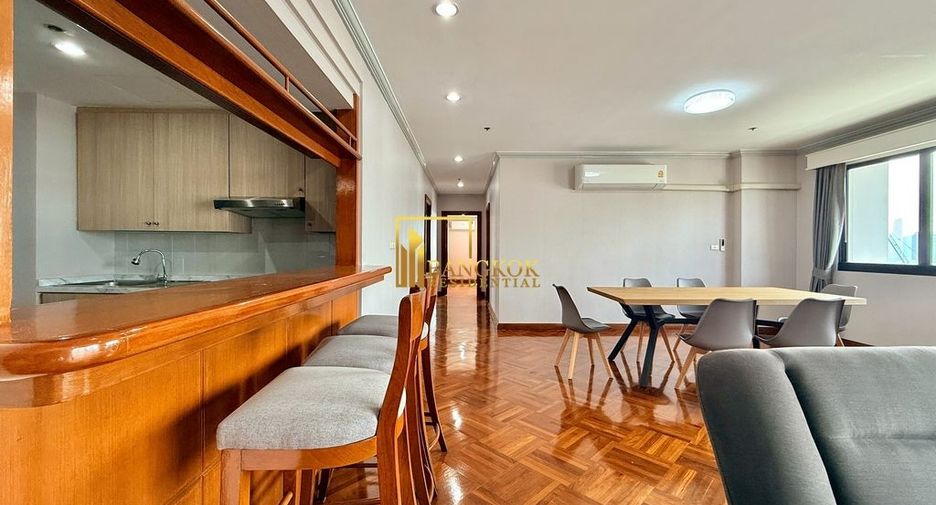 For rent 3 ベッドルーム apartment in Watthana, Bangkok