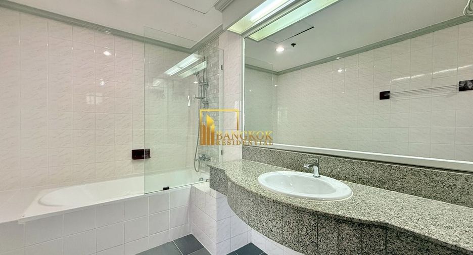 For rent 3 ベッドルーム apartment in Watthana, Bangkok