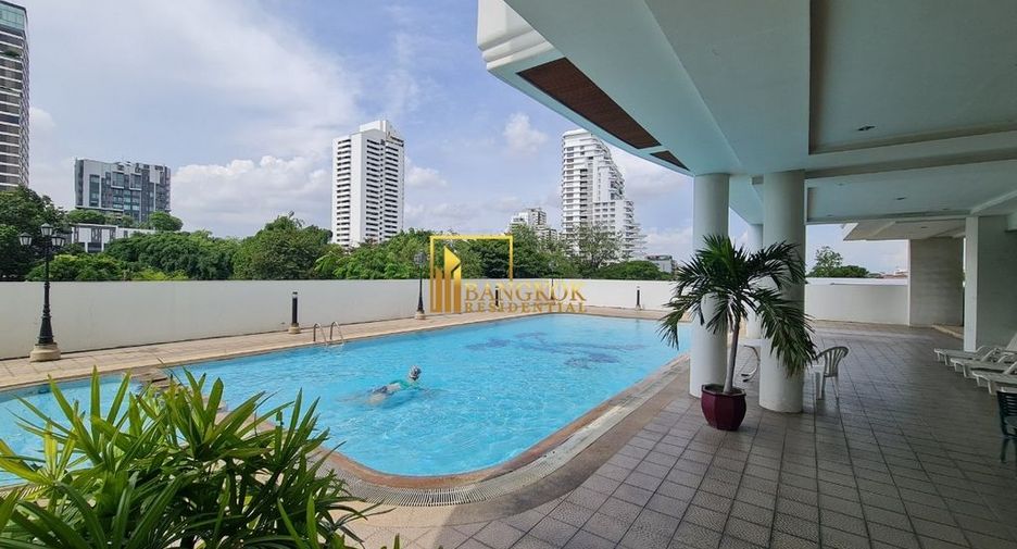 For rent 3 ベッドルーム apartment in Watthana, Bangkok