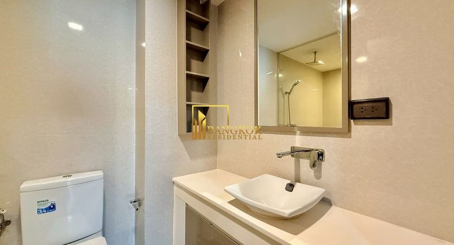 For rent 2 bedrooms condo in Khlong Toei, Bangkok