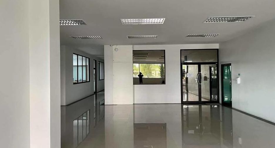For sale warehouse in Bo Thong, Chonburi