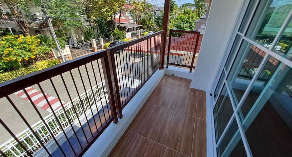 For sale 3 ベッドルーム house in Bang Khen, Bangkok
