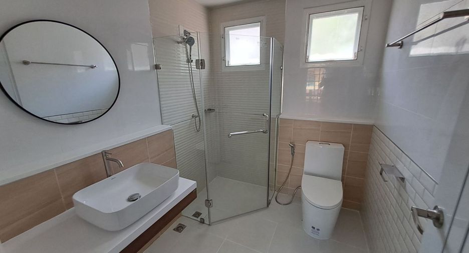 For sale 3 ベッドルーム house in Bang Khen, Bangkok